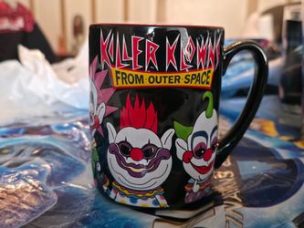 Universal HHN Halloween Horror Nights 2026 Killer Klowns Coffee Mug