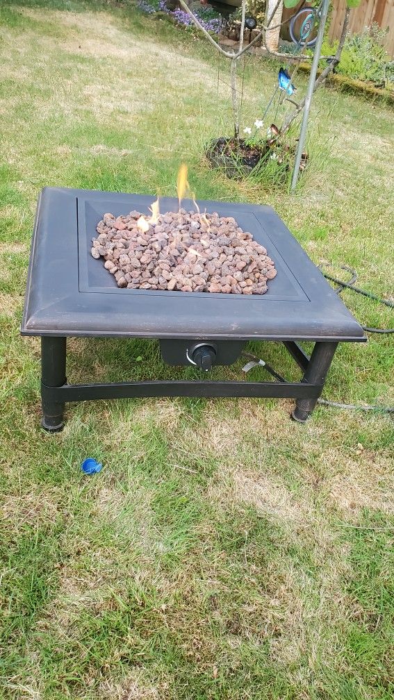 Titan Gas Fire Pit
