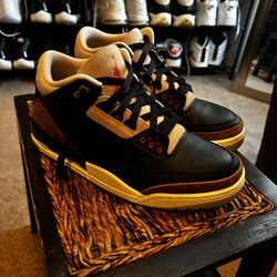 Air Jordan 3 Retro- Desert Elephant- Size 10.5 w/Box