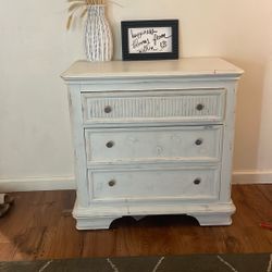 Worn Rustic White Three Drawer Dresser