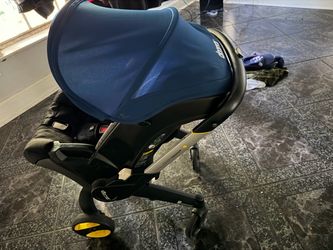 Doona stroller/car seat