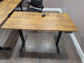Adjustable Standing Desk (6 Available)