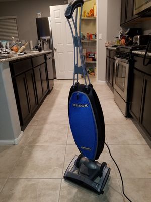 New And Used Vacuums For In Las Vegas Nv Offerup Las Vegas Nv Oreck Vacuum Swivel Like New With Bags For In Us