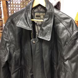 Men’s Black Leather Jacket Size 3X (used)