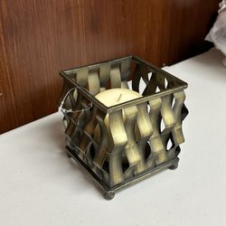 Home interiors and gifts Discontinued Metal basket weaving pattern candle holder