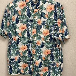 Men’s DULUTH UNTUCKED Shirt Size Large 