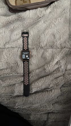 Apple Watch Series 4 GPS+Cellular