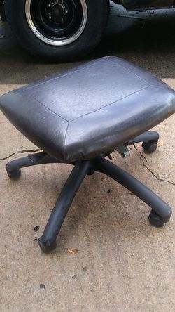 Mechanics chair