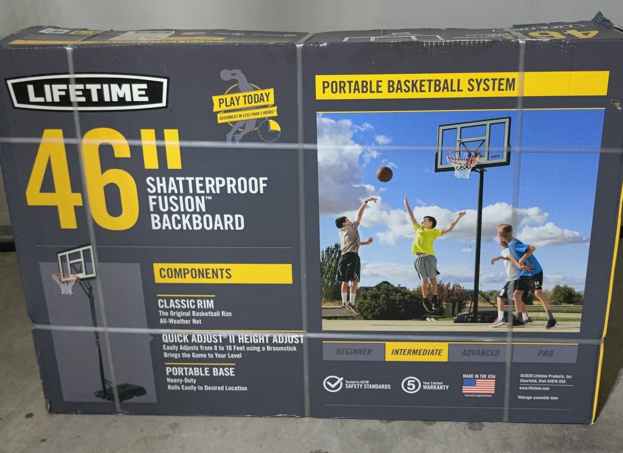 Lifetime 46in Shatterproof Portable Basketball Hoop With Quick Adjust And Classic Rim - New