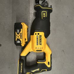 DEWALT 20V MAX Lithium-Ion Cordless Brushless Reciprocating Saw Kit with 5.0Ah POWERSTACK