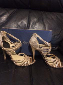 Sz 6 Aldo Heels