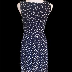 R & K Sleeveless Fashion Dress