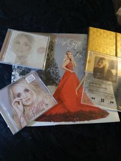 UNOPENED/UNUSED CARRIE UNDERWOOD COLLECTIVLE ALBUM/CDS N TOUR JOURNAL!!