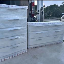 Dresser And Chest - Cómoda Y Gavetero 