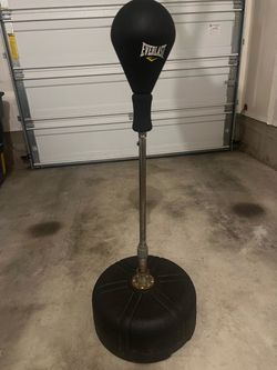 Everlast Freestanding Speed Bag