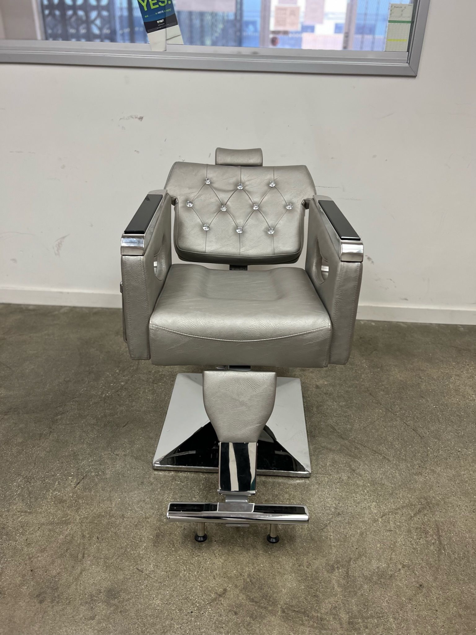Silver Grey Dual Recline Bar Styling Salon Chair Barber Salon Home