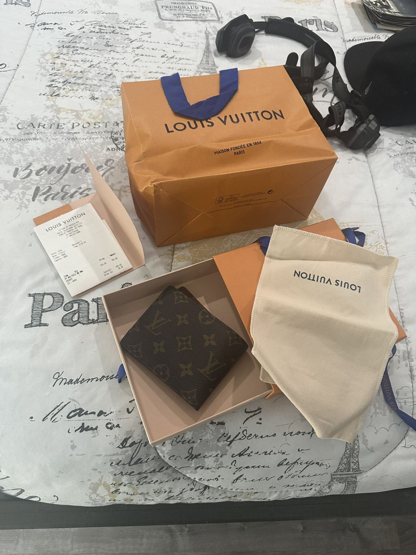 LV Men Wallet