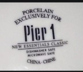 Pier 1 Porcelain 11" Dinner Plates - Classic White 