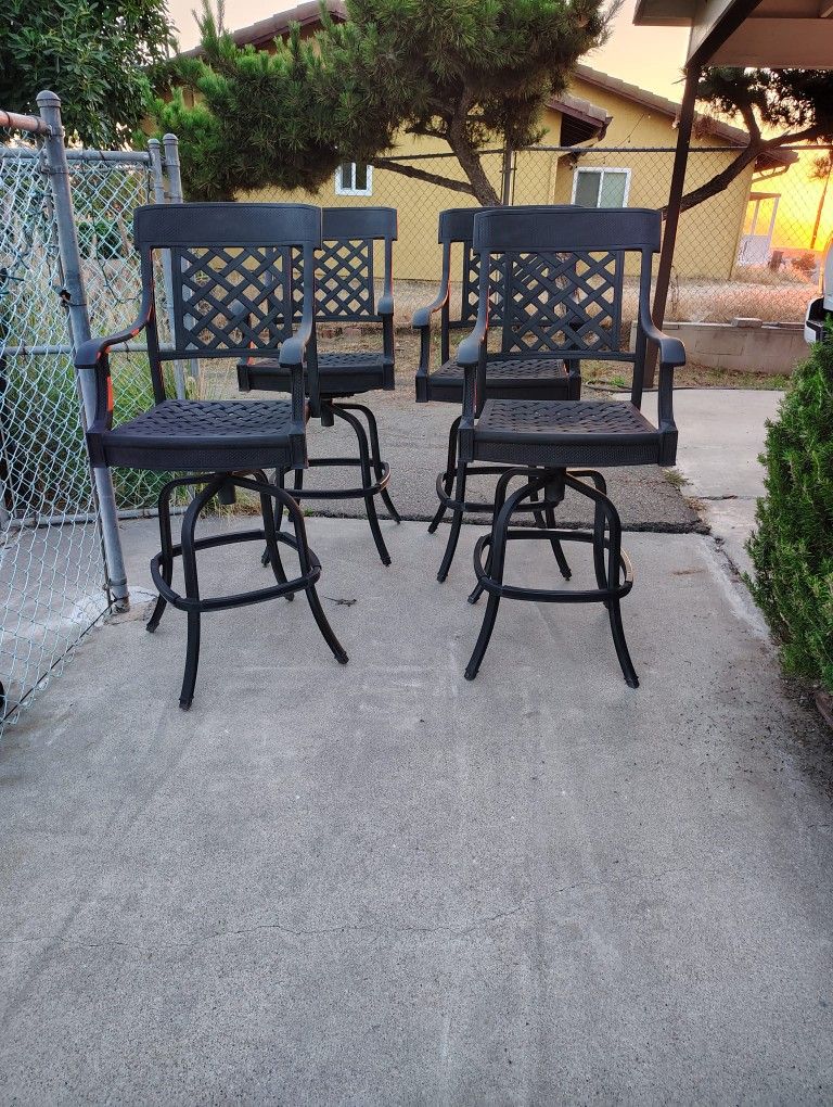 Patio Furniture Bar Stools