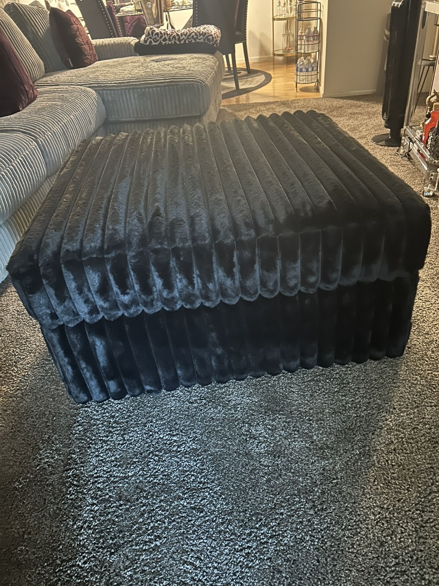 Oversized Midnight Madness (black) Ottoman