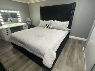 California King Bed