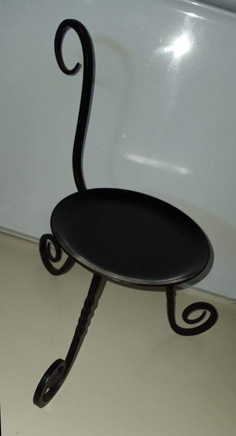PartyLite Barrington black wrought iron pillar candle $5