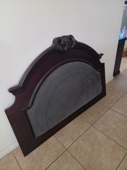 Bed headboard