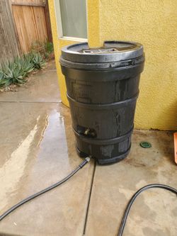 Water collector