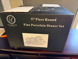 Lorren Home Trends 57-Piece Porcelain Dinner Set – NEW