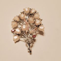 Star Jewelry Company Boutique Brooch