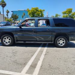 2003 GMC Yukon XL Denali 
