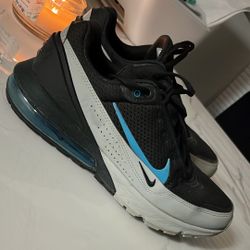 Nike Air Max   Sz11