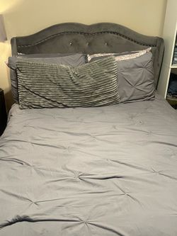 Grey Full Bedset w/ Nightstand and Chester Drawer