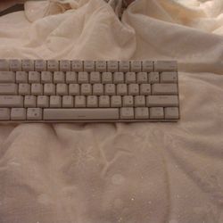 RK (Royal Kludge) RK61 Model White