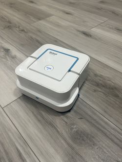 iRobot Braava jet Floor Mop