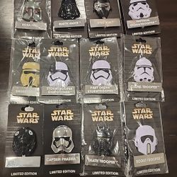 Disneyland Helmet Pin Series Complete Collection Mint Condition 