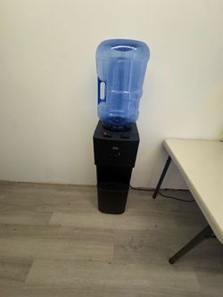Water dispenser