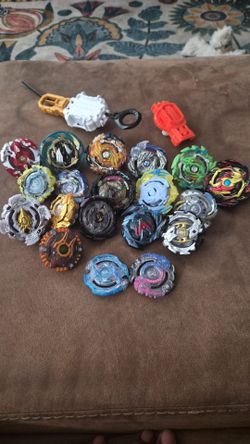 Burst series beyblade with accessories