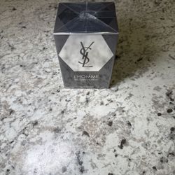 Yves saint laurent EAU De parfum 100ml 3.3oz new with box and receipt 
