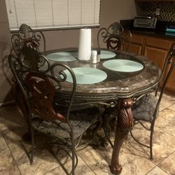Dining table 