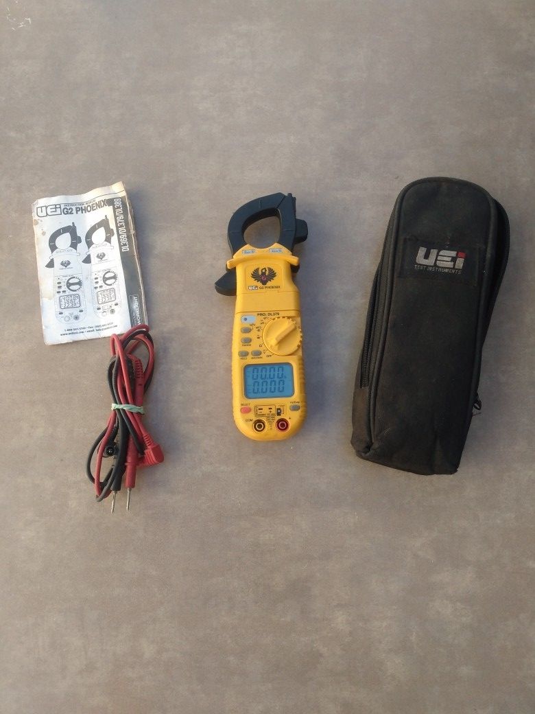 UEi G2 PHOENIX PRO DL379 voltage testing meter w/clamp for Sale in