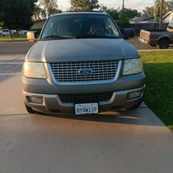 2004 Ford Expedition