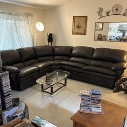 Like New Leather Sectional Couch Recliners And Bed 