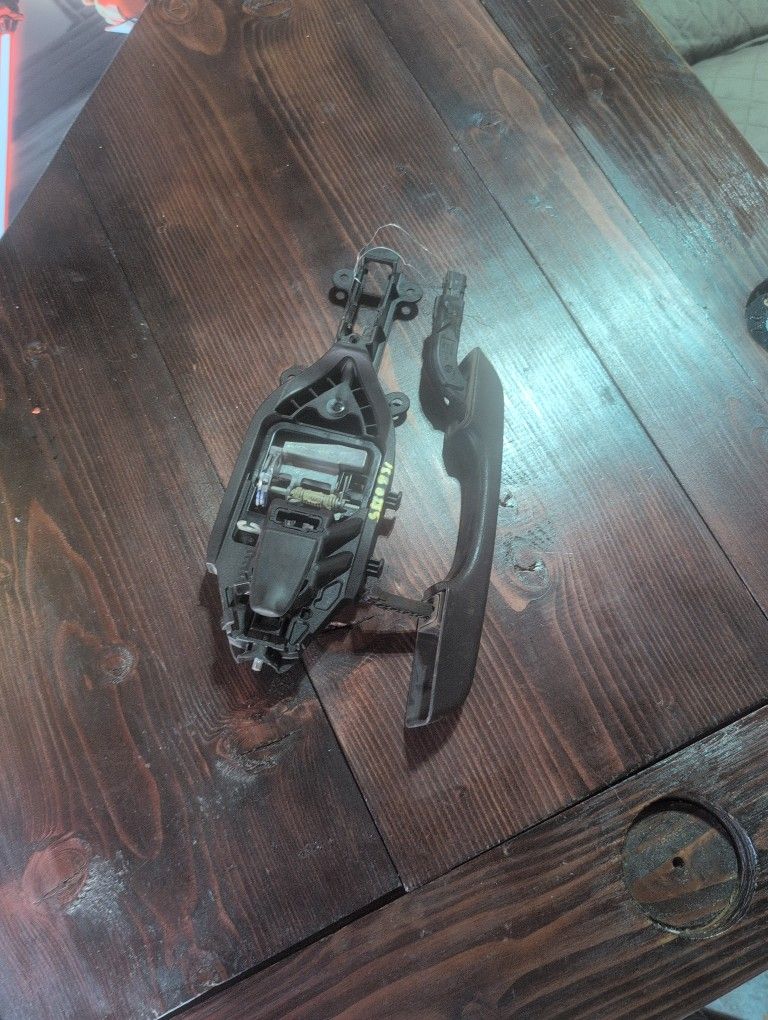 Bronco Sport Door Handle And Assembly