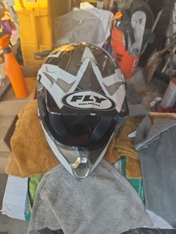 Fly racing helmet