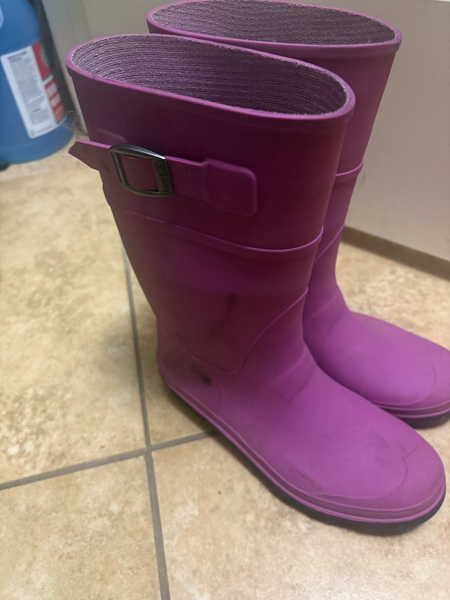 Girl Rain boots
