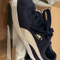 USED PUMA Blue Suede SIZE 10