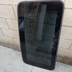 Lexus GS sunroof Glass