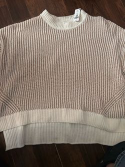 Knit sweater