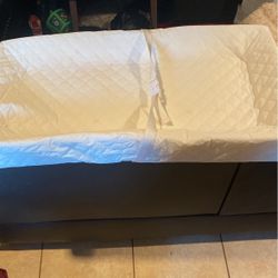 $10Changing Pad